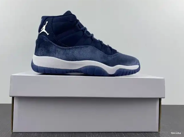 Reps TBK Velvet AR0715-441 WMNS 11 Navy Jordan Air Midnight 0323